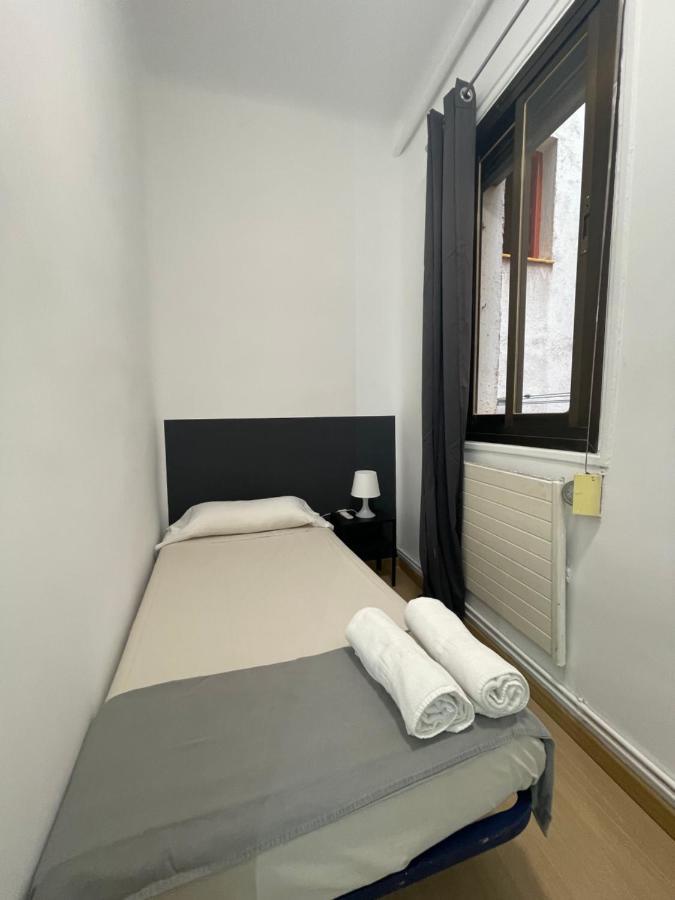 Toledo Habitaciones Madrid Buitenkant foto